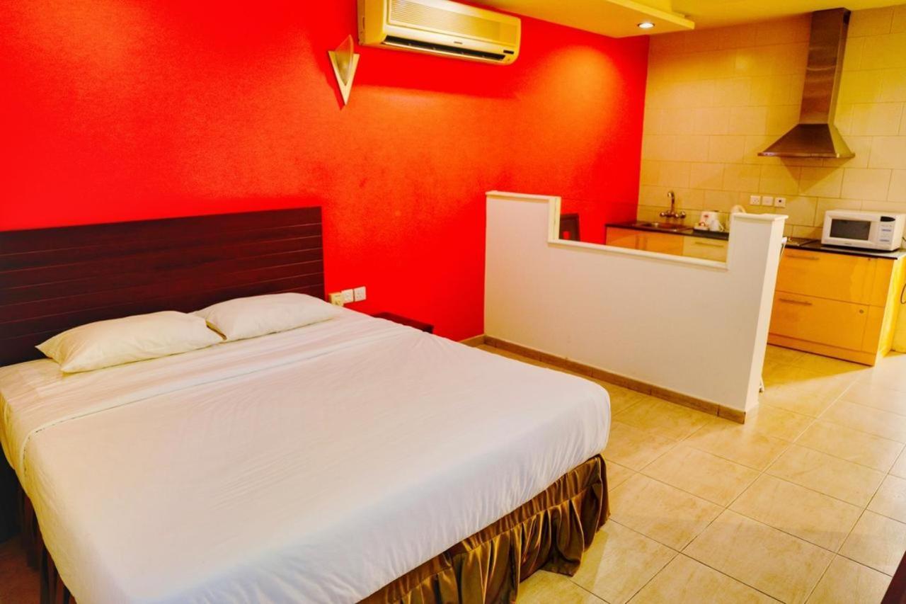 Johny International Hotel Maskat Exterior foto