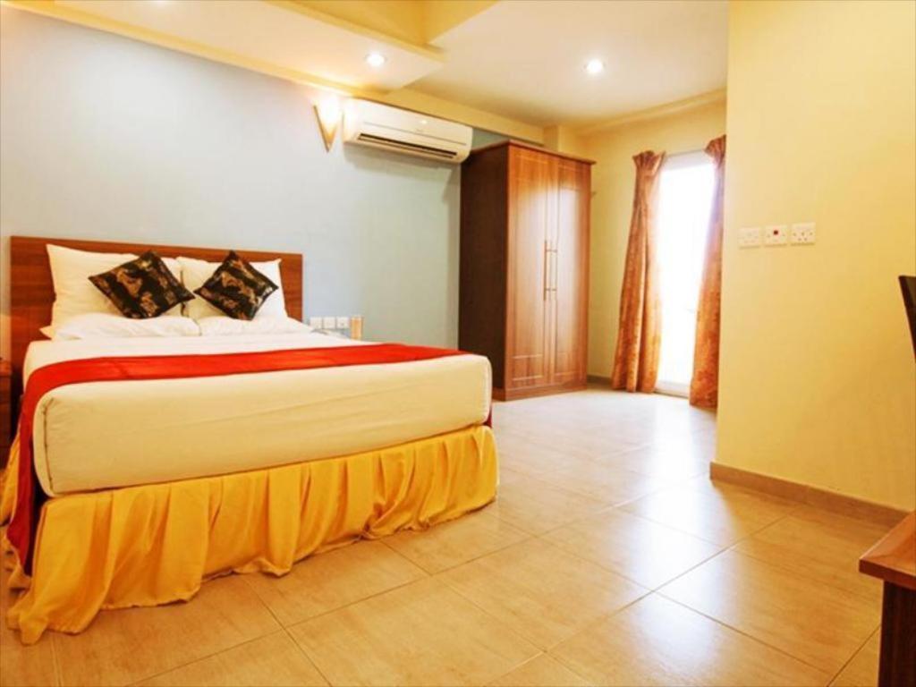 Johny International Hotel Maskat Exterior foto